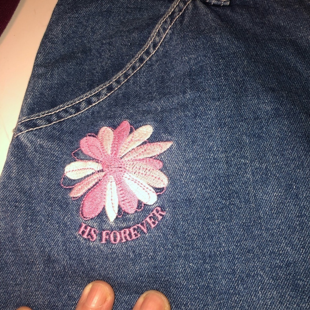 Vintage Higher State Jean skirt with flower embellishments. Pockets , zipper. - Picture 3 of 8